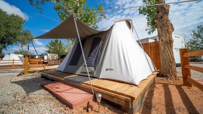 Funstays Glamping Setup Tent In Rv Park #2 Ok-T2 Moab Luaran gambar