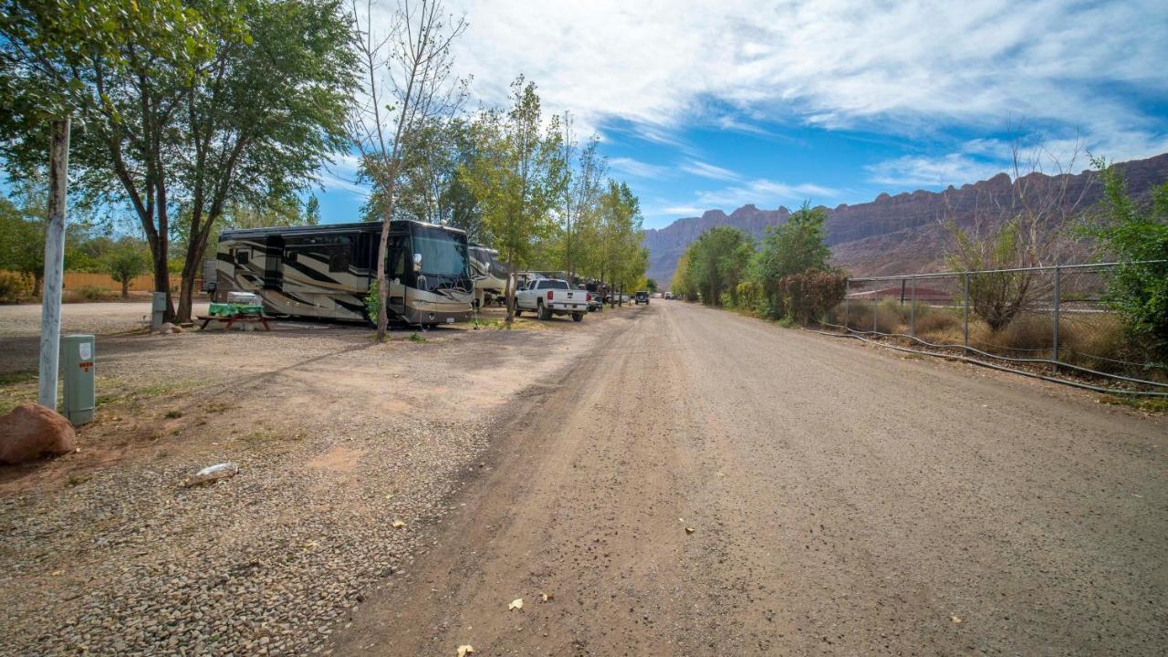 Funstays Glamping Setup Tent In Rv Park #2 Ok-T2 Moab Luaran gambar